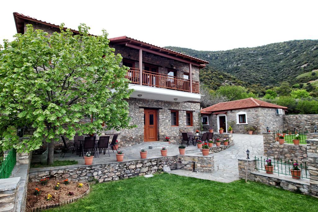 Traditional Apartments Tsikrikonis Mirtofiton Esterno foto
